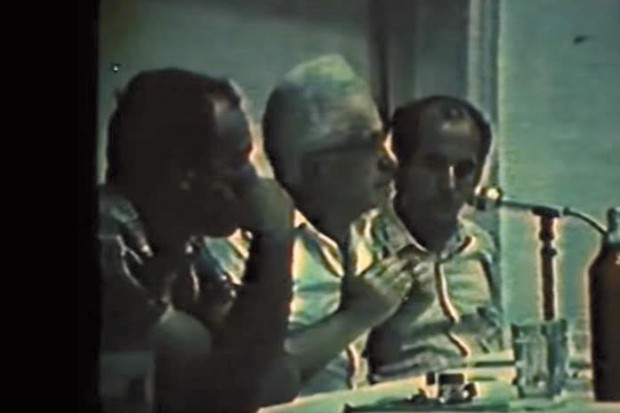 Mammeri vu par Djaout et Mimouni