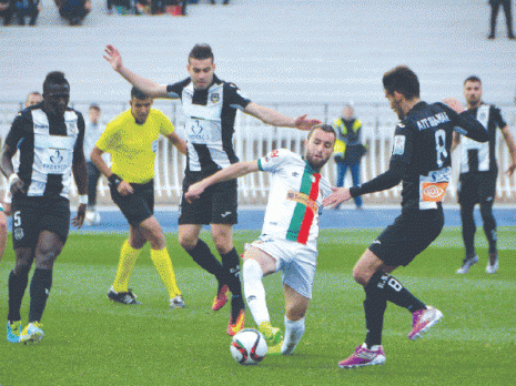 Les choses se corsent...