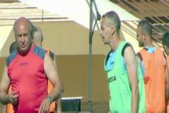 الطاقم الفني يرفض التدريب ويرفع تقريرا إلى الإدارة بسبب الغيابات                                    في سابقة أولى من نوعها لجمعية الشلف