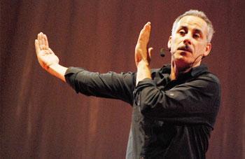 Son nouveau spectacle prévu janvier 2013                                    ABDELKADER SECTEUR AU CHAPITEAU DU HILTON