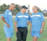 بلحوت يغادر الملعب ويرفع تقريرا إلى الإدارة                                    بسبب غياب عدة لاعبين في حصة استئناف أولمبي الشلف