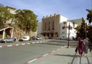 Rupture du jeûne et soirées à la chandelle                                    RAMADHAN À BEJAIA