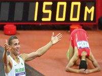 PARTICIPATION ALGERIENNE AUX JO DE LONDRES DE 2012                                    La médaille et ses revers