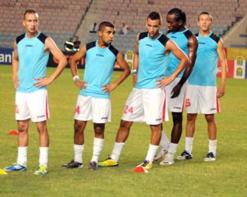 اللاعبون منزعجون من تصرفات بعض الأنصار                                    تدريبات الشلف تجري تحت ضغط كبير