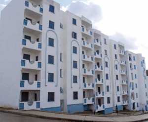 الوالي يسلم 545 عائلة مفاتيح السّكنات الجديدة ب 3 بلديات بالشلف