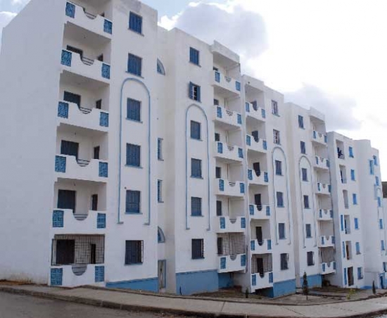 الوالي يسلم 545 عائلة مفاتيح السّكنات الجديدة ب 3 بلديات بالشلف