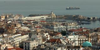 Trente personnes devant le pôle pénal pour escroquerie au port d'Oran