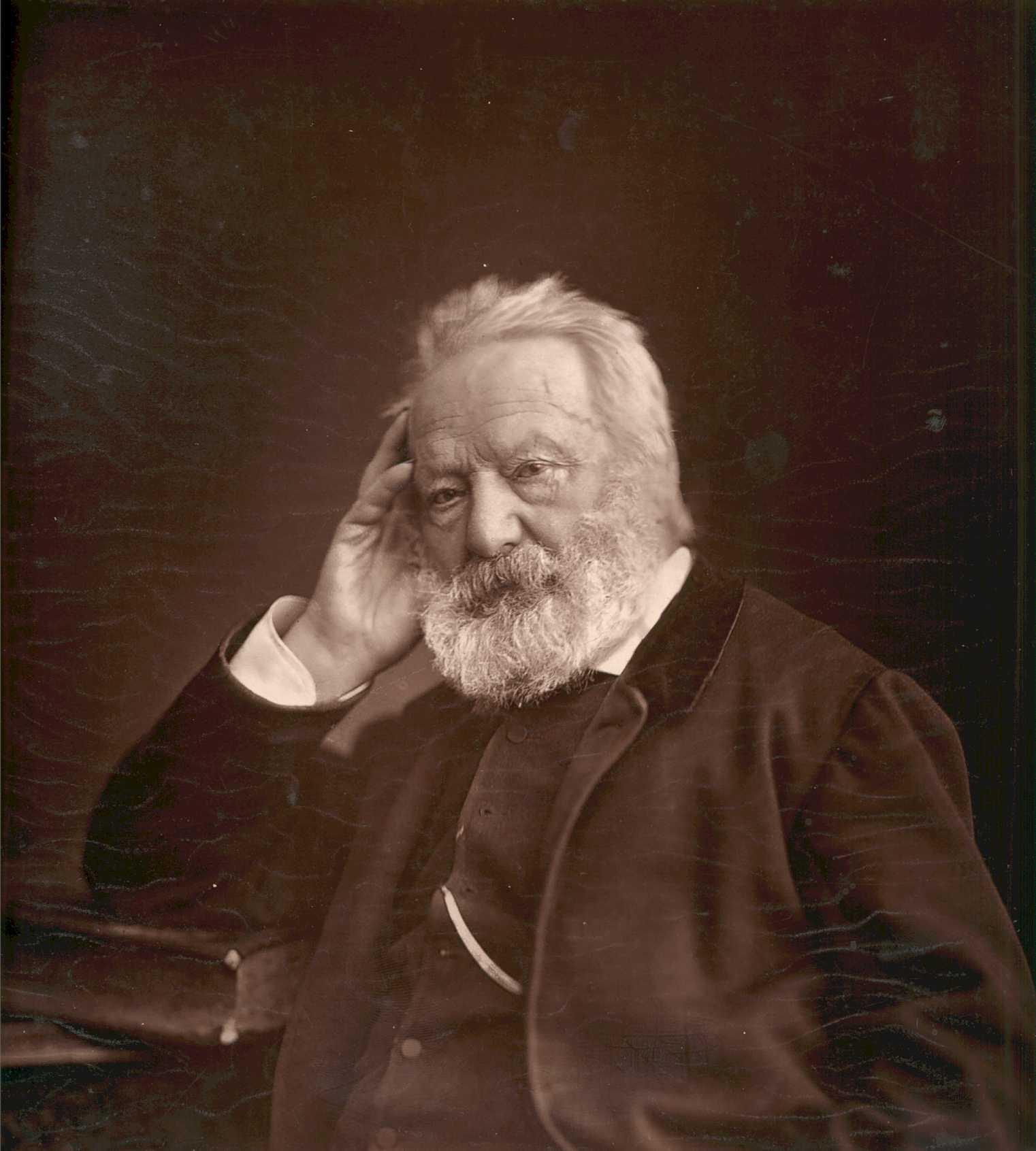 VICTOR HUGO...
