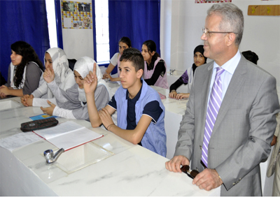 Benbouzid : «Plus de 60 millions de livres, toutes matières confondues, disponibles»