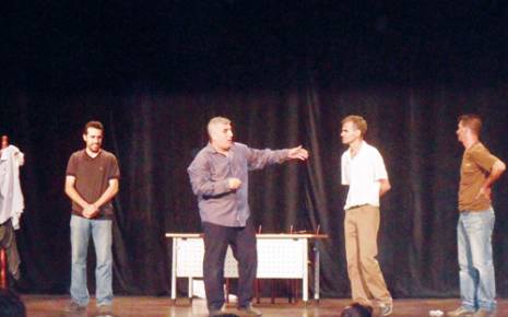 Soirées théâtrales à Tizi Ouzou : «Les rigolos» subjuguent                                    Culture : les autres articles