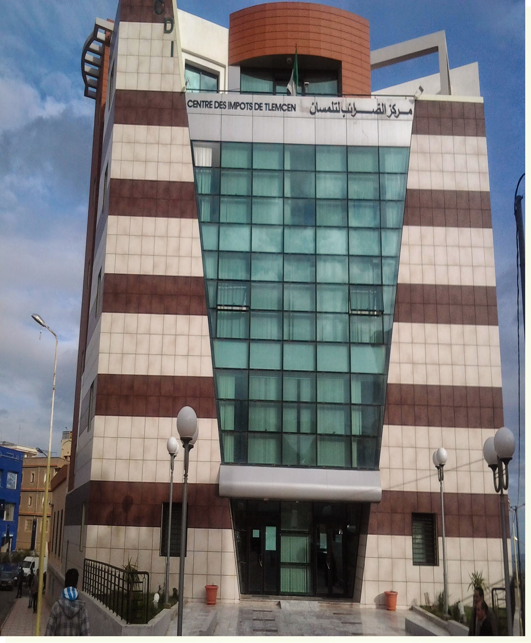 Tlemcen Impôts - Récupérer les 20 milliards DA non payés, une «priorité» du fisc