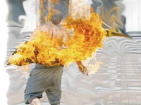 L'immolation par le feu, le suicide et la harga                                    Comment peut- on en arriver là '