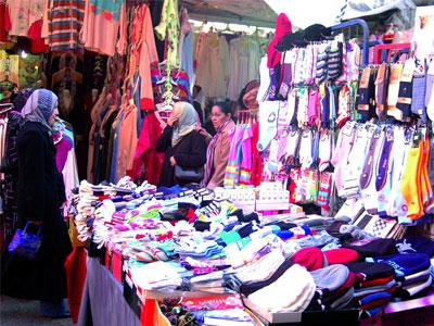 Rush sur les magasins de vêtements à Aïn-Defla                                    Bien que les dépenses aient plombé les budgets familiaux