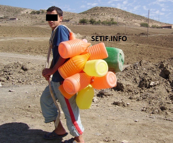 Les Sétifiens à la recherche d'eau