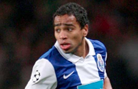 Inter Milan : Alvaro Pereira vivement espéré