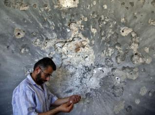 Des dizaines de victimes dans un bombardement à Azaz près d'Alep