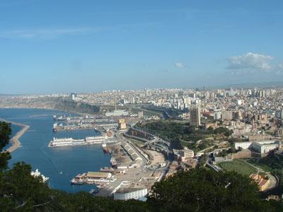 Oran, les contours d'une métropole méditerranéenne                                    Le Grand projet urbain