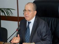 M. Barkat appelle à intensifier les efforts au profit des nécessiteux