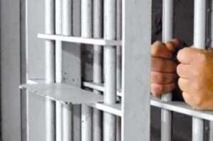 10 ans de prison pour l'agresseur d'un policier en service