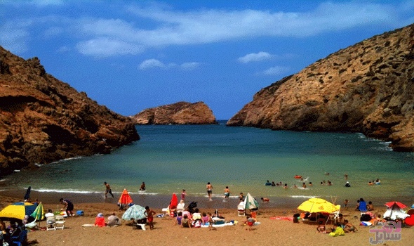 شواطئ تلمسان وجزرها المغرية تستقطب آلاف السياح سنويًا