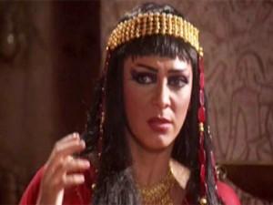 افضال بشار الأسد على الممثلة سلاف فواخرجي…!