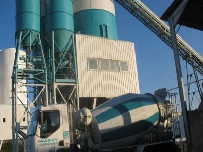 Une quinzaine de stations de béton prêt à l'emploi prévues pour le 1er semestre 2013                                    Selon un responsable du groupe Gica