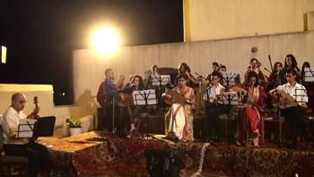 Les Rossignols au palais des Raïs...                                    LA PETITE BIBLIOTHÈQUE DE L'ETE 2012 (IV)