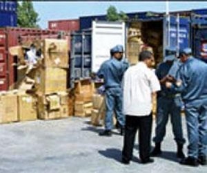 رفض 38 طنا من قطع الغيار المستوردة بميناء وهران