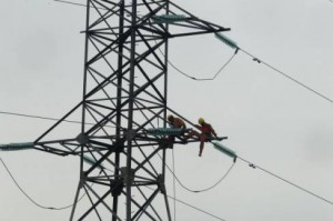 إعلان عن مناقصة لإنجاز محطتين كهربائيتين ببشار و غرداية