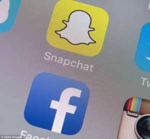 فايسبوك تنافس سناب شات من خلال تطبيق  Talk   الجديد