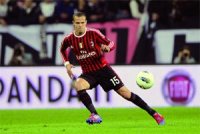 Accord avec l'AC Milan pour le transfert de Mesbah                                    Palerme