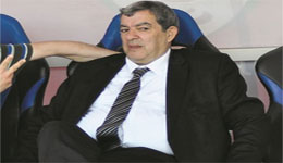 Vie des clubs / JSK - Alors que le club le plus titré est en danger : La direction entame l'opération «remplissage»