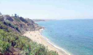 سواحل الشلف تحصي 26 شاطئا مسموحا للسباحة