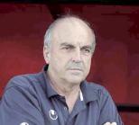 ميشال يتأسّف لإصابة محامحة                                    شبيبة بجاية