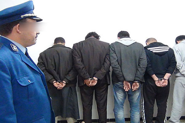 توقيف تجار أسلحة ومخدرات بتيزي وزو