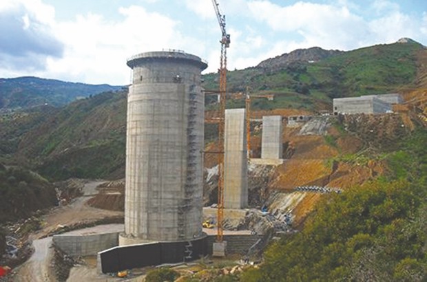 Les travailleurs de l'entreprise turque Mapa réclament leurs salaires