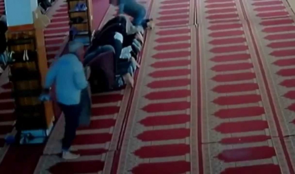 أمن سكيكدة ينجح في توقيف سارق مساجد خطير