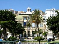 Le théâtre algérien 50 ans après l'indépendance : entre gloire, tâtonnements et espoirs