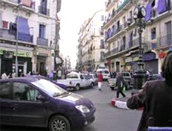 سكان باب الوادي: ثلاثية المشاكل، الآلام والآمال                                    الحي الشعبي الأعرق يكابد حلقة مفرغة