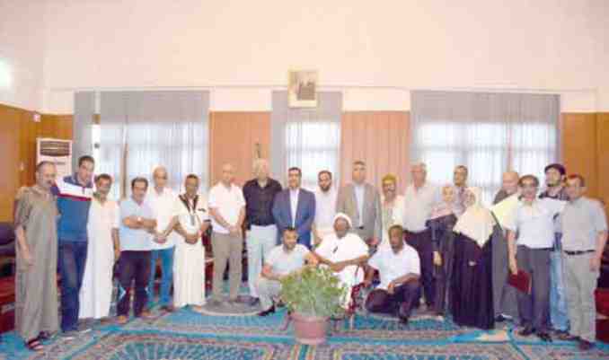 غليزان تكرّم فنانيها