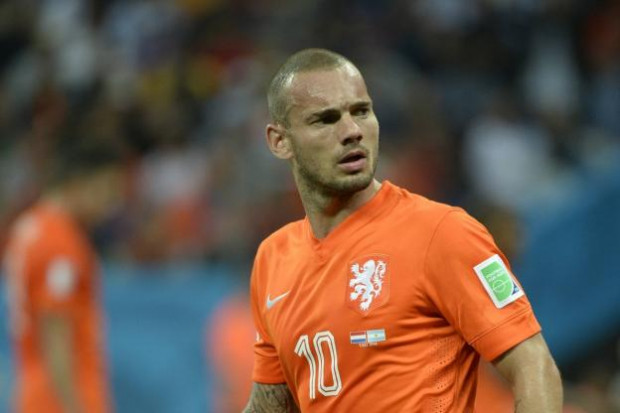 Pays Bas : Sneijder réagit à son record historique
