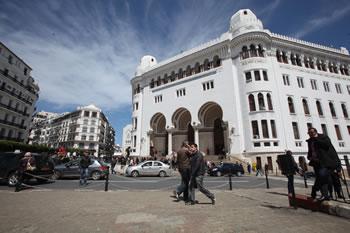 Nette recrudescence de la violence                                    QUARTIERS POPULAIRES D'ALGER