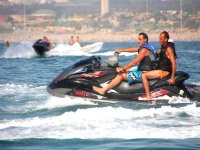 Jet skis : un danger pour leurs usagers et les estivants sur les plages