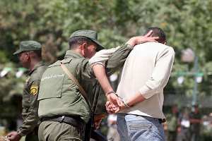 توقيف جامعي حاول تسريب أسئلة البكالوريا بسكيكدة