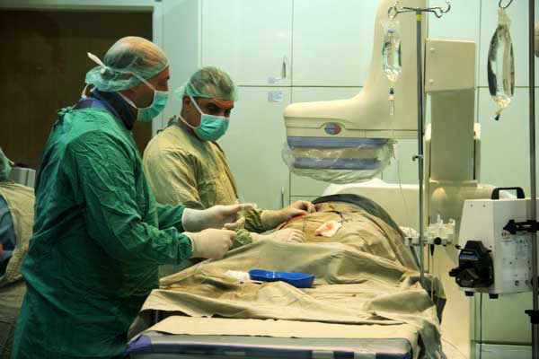 إجراء أول عملية تركيب جهاز ضبط دقات القلب بمستشفى أدرار