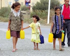 «L'été 2013 sera perturbé par des coupures d'eau»                                    UN RESPONSABLE DE LA SEAAL L'AVOUE