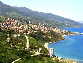 تيغزيرت وامرزقن في تيزي وزو .. جوهرتان سياحيتان تحتاجان لاستغلال                                    مرشحتان لإنعاش منطقة القبائل اقتصاديا واجتماعيا