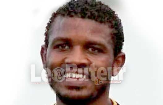 Ahmed Zouai (attaquant libyen) «En l'absence de Bougherra et Yahia, j'aurai plus de chance de marquer face à l'Algérie»