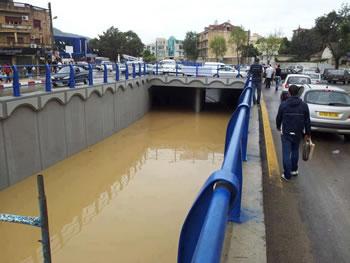 La pluie sauve... les pompiers et Sonelgaz                                    LES FEUX ETEINTS ET LA SURCONSOMMATION EN ELECTRICITE EN BAISSE