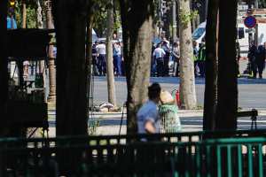 العثور على مخبأ أسلحة في منزل مهاجم الشانزيليزيه